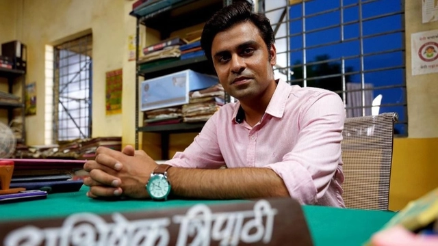 panchayat-star-jitendra-kumar-reveals-facing-challenges-in-maintaining-same-space-of-the-show-says-it-is-quite-difficult